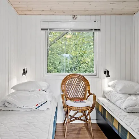 3 Bedroom Nice Home In Thyholm Holiday home