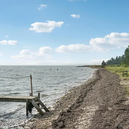 Holiday home 3 Bedroom Nice Home In Thyholm *