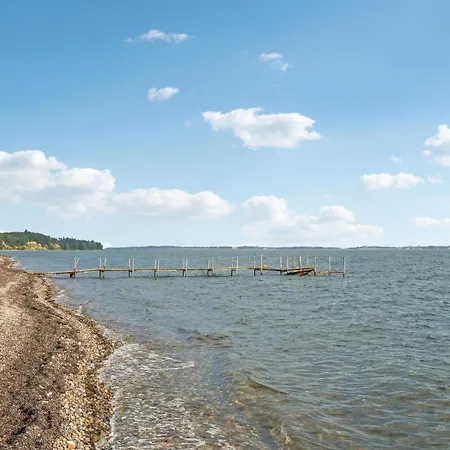 3 Bedroom Nice Home In Thyholm * Thyholm