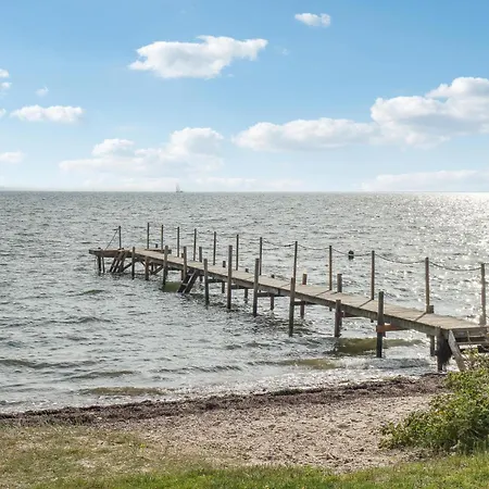 3 Bedroom Nice Home In Thyholm Holiday home Thyholm